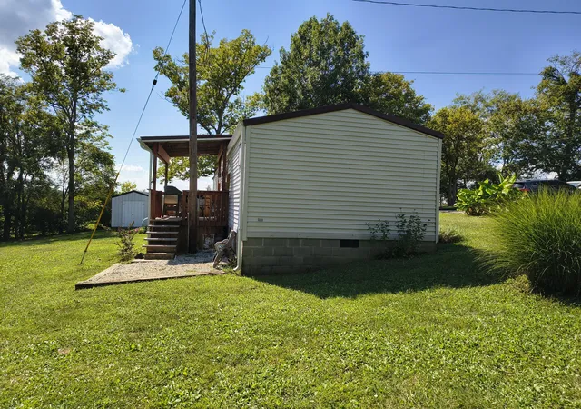 Photo 3 of Single family home for sale at 4693 Robinson Union Rd, Cynthiana, KY 41031 | MLS# 640821 | Listing updated on 2026-08-30