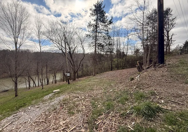 Homes for sale in Williamstown, KY | 785 Waterworks Rd, Williamstown, KY 41097 | MLS# 640831
