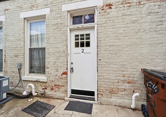 Homes for sale in Newport, KY | 326 Elm St, Newport, KY 41071 | MLS# 641342