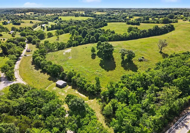 Homes for sale in Berry, KY | 105 Scaffold Lick Creek Rd, Berry, KY 41003 | MLS# 641288