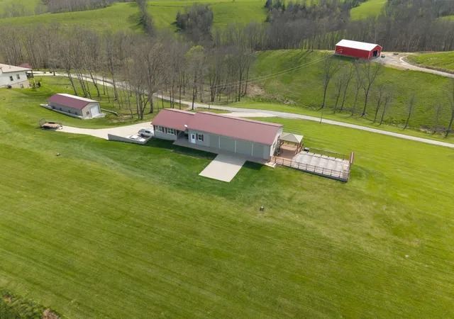 Homes for sale in Dry Ridge, KY | 90 Pilots Dream Dr, Dry Ridge, KY 41035 | MLS# 641387