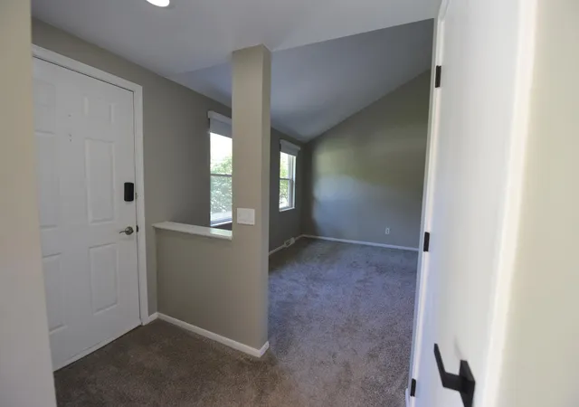 Photo 3 of Single family home for sale at 822 Deena Dr, Villa Hills, KY 41017 | MLS# 645867 | Listing updated on 2026-10-04