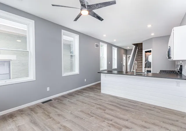 4th image of 209 Pleasant St, Covington, KY 41011 | MLS# 641785