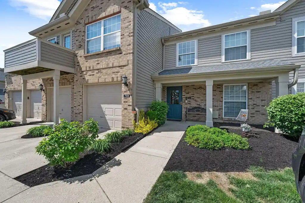 Listing Photo 1 - Condo for sale in 700 Monterey Ln located at 700 Monterey Ln, Cold Spring, KY 41076 - Unit #300