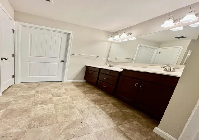 image of 4236 Country Mill Ridge, Burlington, KY 41005