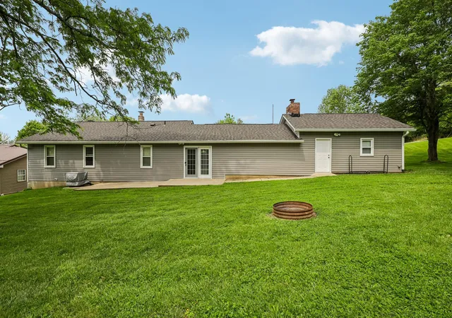 Homes for sale in Falmouth, KY | 601 Monroe St, Falmouth, KY 41040 | MLS# 642347
