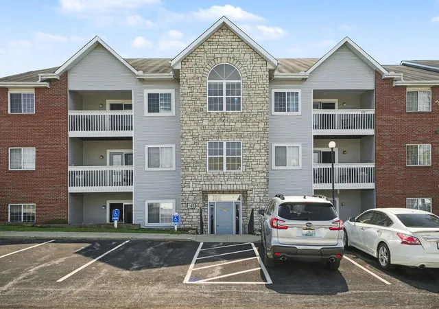Homes for sale in Erlanger, KY | 145 Barren River Dr #4, Erlanger, KY 41018 | MLS# 643769
