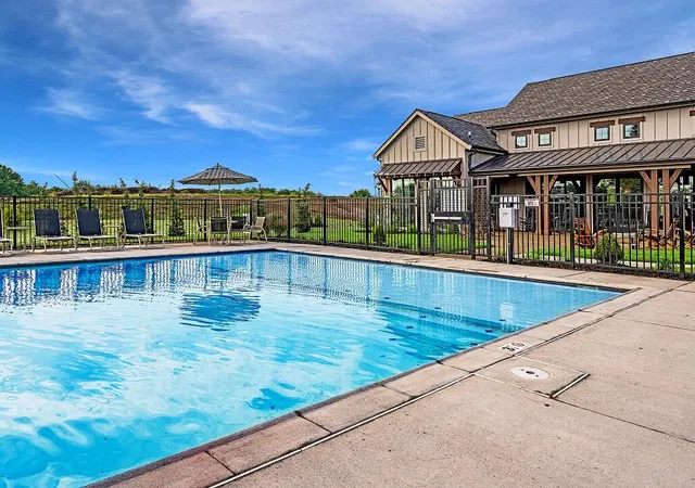 10th image of 3943 Volterra Ln #303-B, Ft Mitchell, KY 41017 | MLS# 642214