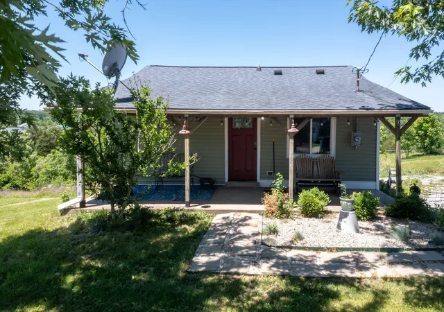 Homes for sale in Williamstown, KY | 855 Reed Kinman Rd, Williamstown, KY 41097 | MLS# 643326