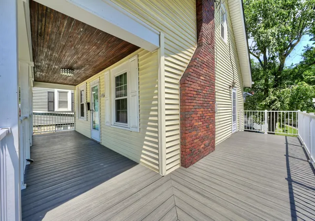 Homes for sale in Fort Thomas, KY | 1438 N Fort Thomas Avenue, Fort Thomas, KY 41075 | MLS# 643441