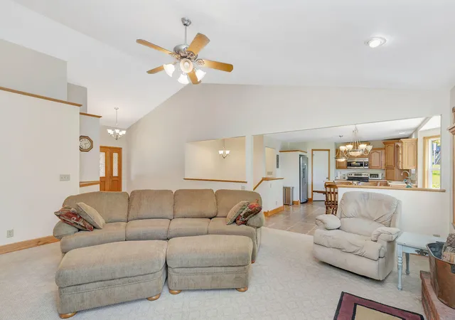 5th image of 1195 Gatewood Ln, Independence, KY 41051 | MLS# 642524