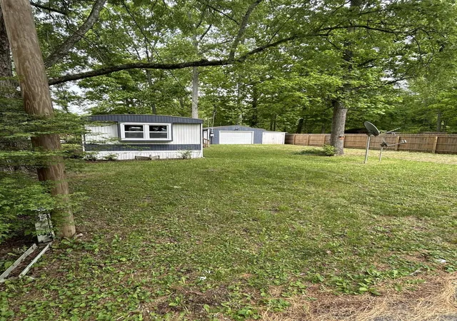 Photo 1 of Single family home for sale at 635 River Rd, Worthville, KY 41098 | MLS# 642415 | Listing updated on 2026-10-01