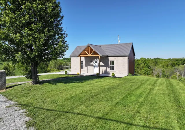 Homes for sale in Owenton, KY | 2545 Georgetown Rd, Owenton, KY 40359 | MLS# 642461