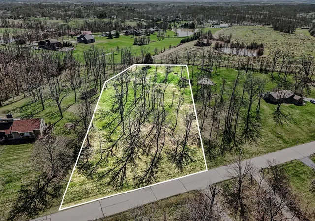 3rd image of 699 Aylor Ln, Walton, KY 41094 | MLS# 642446