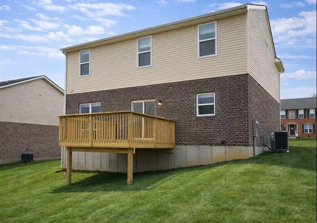 3rd image of 488 Winchester Dr, Walton, KY 41094 | MLS# 642545