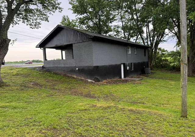 Homes for sale in Owenton, KY | 2105 Hwy 127 S, Owenton, KY 40359 | MLS# 642693