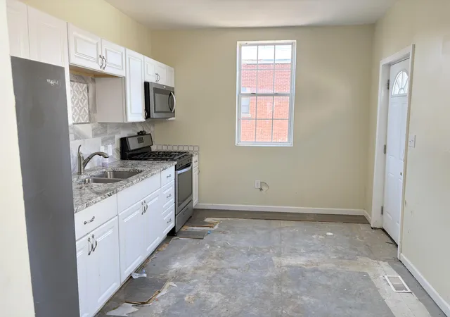 Homes for sale in Dayton, KY | 507 7Th Ave, Dayton, KY 41074 | MLS# 642628