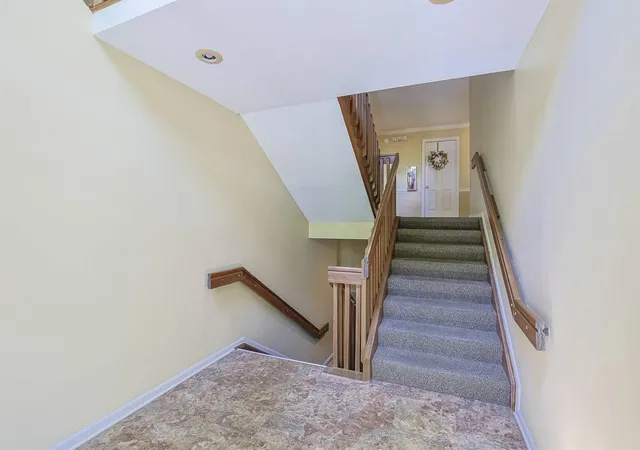 Homes for sale in Highland Heights, KY | 112 Dogwood Dr, Highland Heights, KY 41076