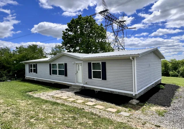 Homes for sale in Williamstown, KY | 6710 Lawrenceville Rd, Williamstown, KY 41097 | MLS# 642721