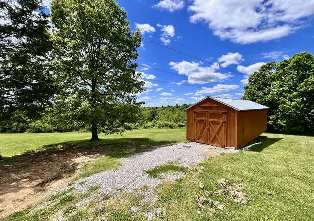 Homes for sale in Williamstown, KY | 6710 Lawrenceville Rd, Williamstown, KY 41097 | MLS# 642721