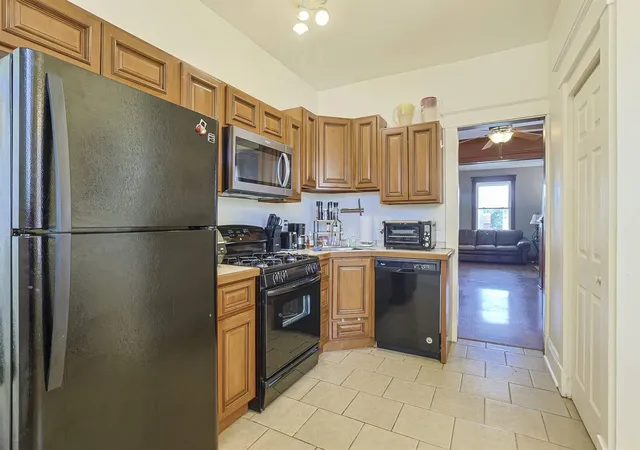5th image of 425 W 22Nd St, Covington, KY 41014 | MLS# 643431