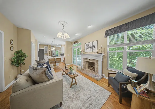 4th image of 7001 Shadetree Ct, Florence, KY 41042 | MLS# 644318