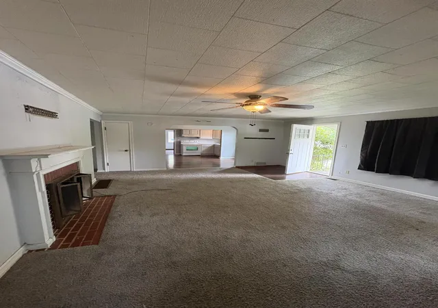 Homes for sale in Williamstown, KY | 1 Garnett Ave, Williamstown, KY 41097 | MLS# 642893
