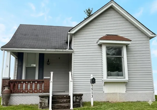 Homes for sale in Williamstown, KY | 513 N Main St, Williamstown, KY 41097 | MLS# 642910