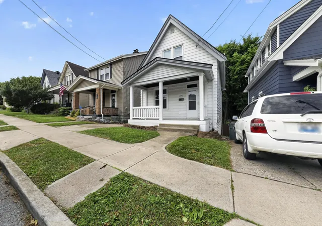 Homes for sale in Southgate, KY | 373 Linden Ave, Southgate, KY 41071 | MLS# 643622