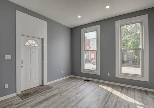 Photo 3 of Single family home for sale at 111 W 10th Street, Newport, KY 41071 | MLS# 643052 | Listing updated on 2026-06-06