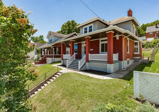 Homes for sale in Covington, KY | 1623 Jefferson Ave, Covington, KY 41014 | MLS# 643258