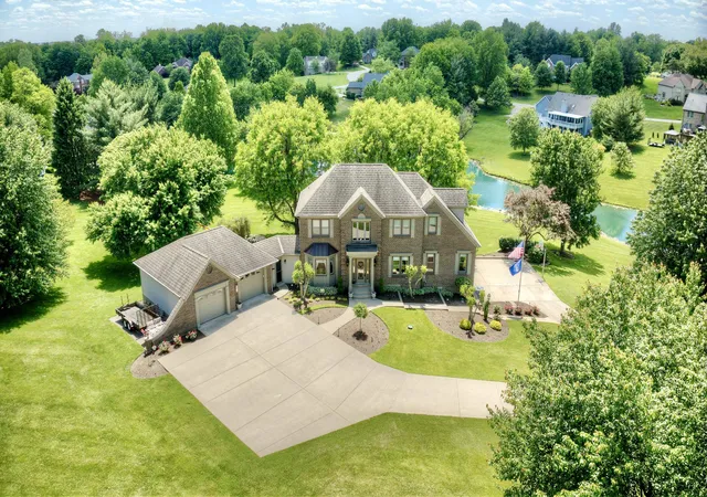 1st image of 10667 Bridlepath Ln, Union, KY 41091 | MLS# 643138