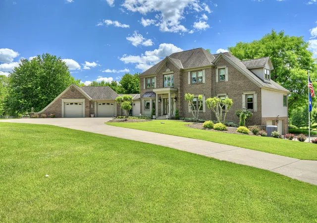 2nd image of 10667 Bridlepath Ln, Union, KY 41091 | MLS# 643138