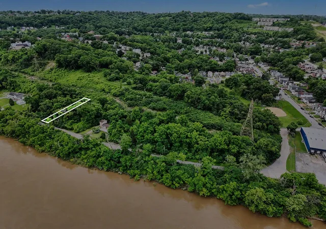 1st image of 105 River Rd, Ludlow, KY 41016 | MLS# 643378