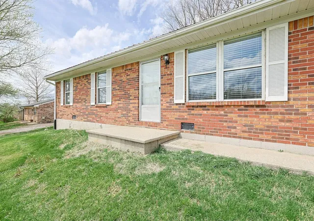 Homes for sale in Glencoe, KY | 3455 Kentucky 16, Glencoe, KY 41046 | MLS# 643177