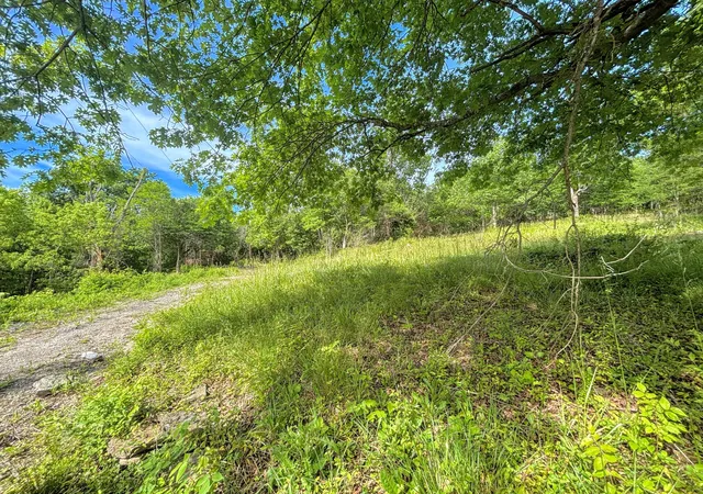 Photo 4 of Land for sale at 2012-2032 Worthington Dr, Covington, KY 41017 | MLS# 643181 | Listing updated on 2026-09-02