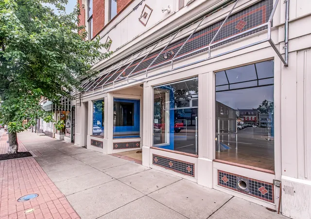 3rd image of 921 Monmouth St, Newport, KY 41071 | MLS# 643295