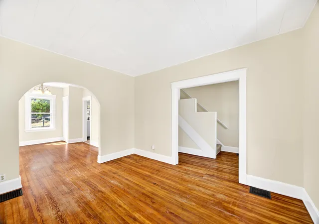 5th image of 43 W 31St St, Covington, KY 41015 | MLS# 643362