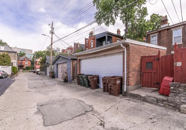 Homes for sale in Newport, KY | 320 Overton St, Newport, KY 41071 | MLS# 643626