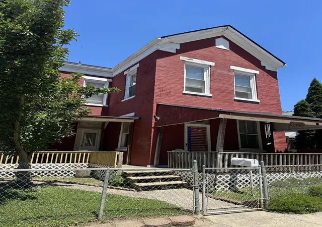 Homes for sale in Dayton, KY | 605 8th Ave, Dayton, KY 41074 | MLS# 643412