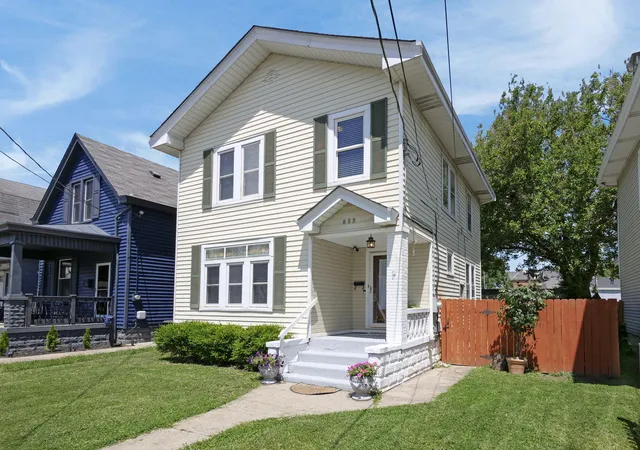 Photo 2 of Sale Pending at 166 E 42nd Street, Covington, KY 41015 | MLS# 643692 | Listing updated on 2026-08-23