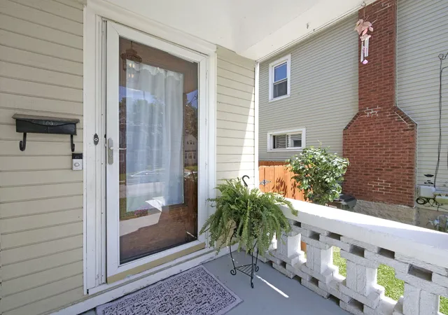 Photo 3 of Sale Pending at 166 E 42nd Street, Covington, KY 41015 | MLS# 643692 | Listing updated on 2026-08-23