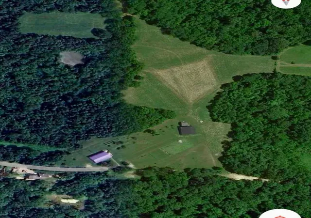 Photo 4 of House for sale at 220 Old Eagle Tunnel Rd, Glencoe, KY 41046 | MLS# 643424 | Listing updated on 2026-10-15