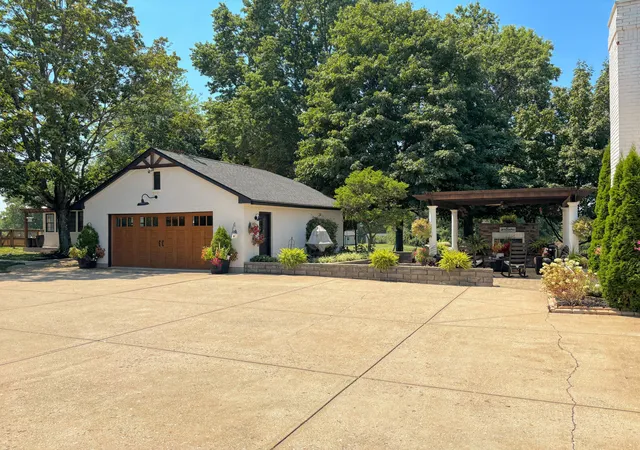Homes for sale in Taylor Mill, KY | 5402 Pride Pkwy, Taylor Mill, KY 41015 | MLS# 643471