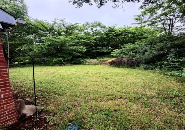 Photo 2 of Single family home for sale at 19 Pine Hl Dr, Highland Heights, KY 41076 | MLS# 643579 | Listing updated on 2026-09-14