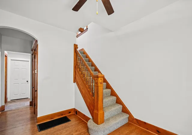 Photo 3 of Single family home for sale at 438 Van Voast Ave, Bellevue, KY 41073 | MLS# 643563 | Listing updated on 2026-09-16
