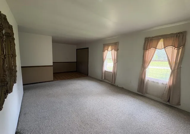 Photo 4 of Single family home for sale at 1814 Perry Ln, Burlington, KY 41005 | MLS# 643580 | Listing updated on 2026-06-12