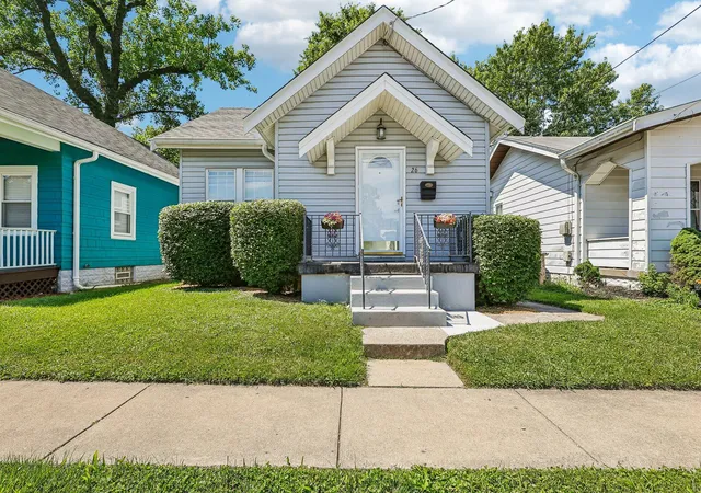 1st image of 26 W 30th St, Covington, KY 41015 | MLS# 643613