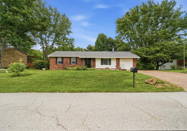 Homes for sale in Independence, KY | 11969 Catalina Dr, Independence, KY 41051 | MLS# 643796