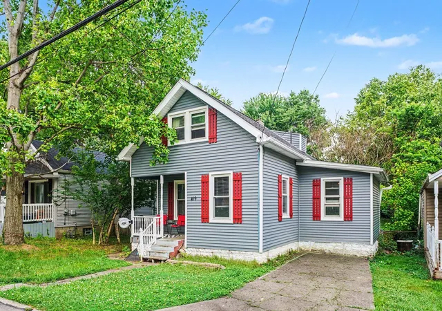 Photo 3 of Single family home for sale at 419 Buckner St, Elsmere, KY 41018 | MLS# 643627 | Listing updated on 2026-08-20